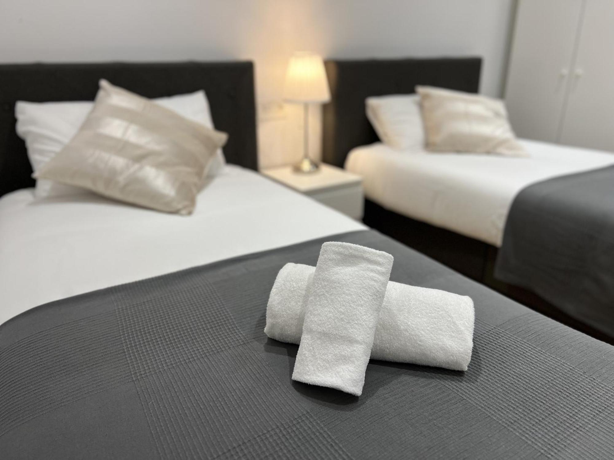 Apartamenticos Plaza Las Armas III Zaragoza Luaran gambar