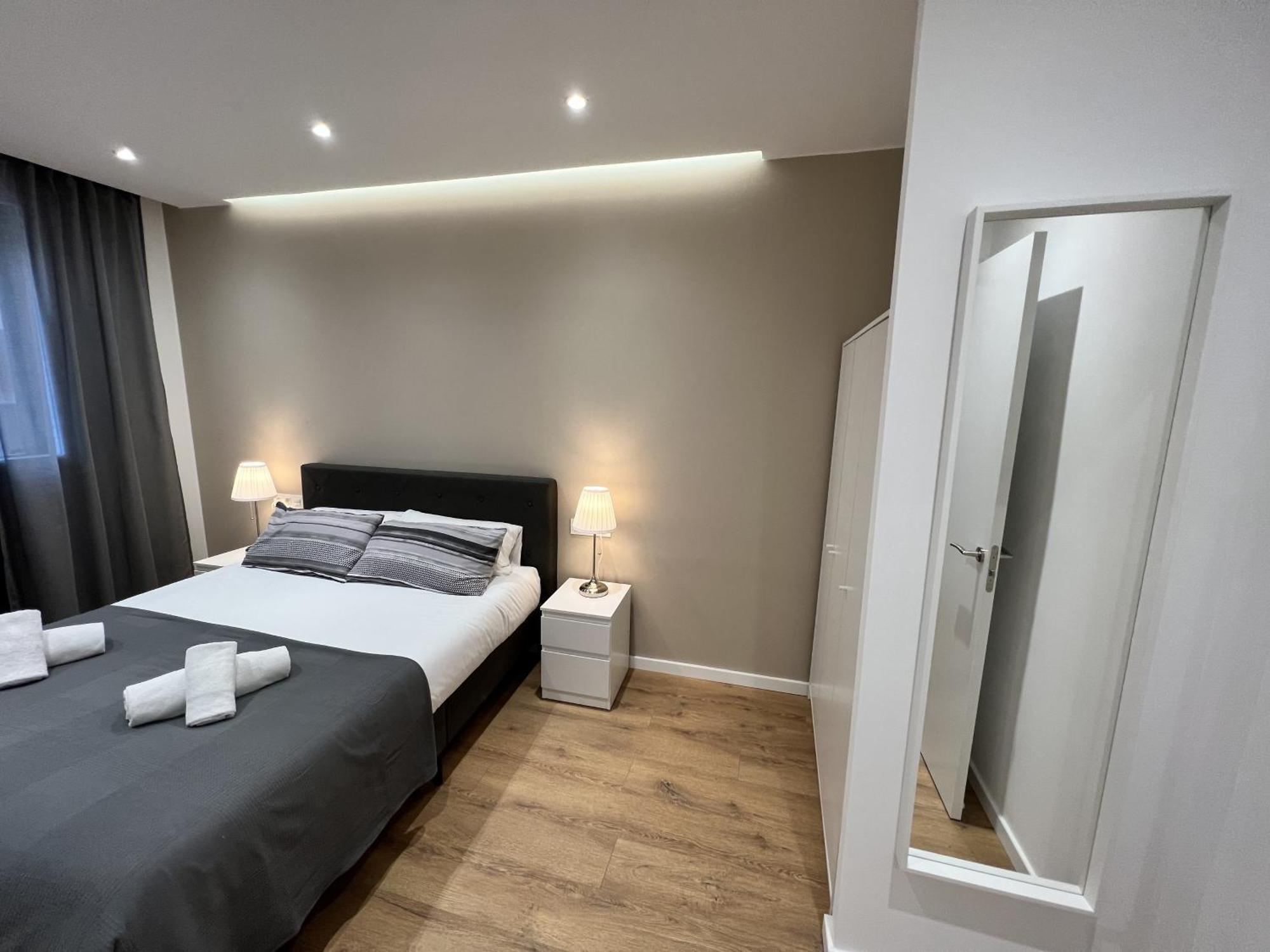 Apartamenticos Plaza Las Armas III Zaragoza Luaran gambar