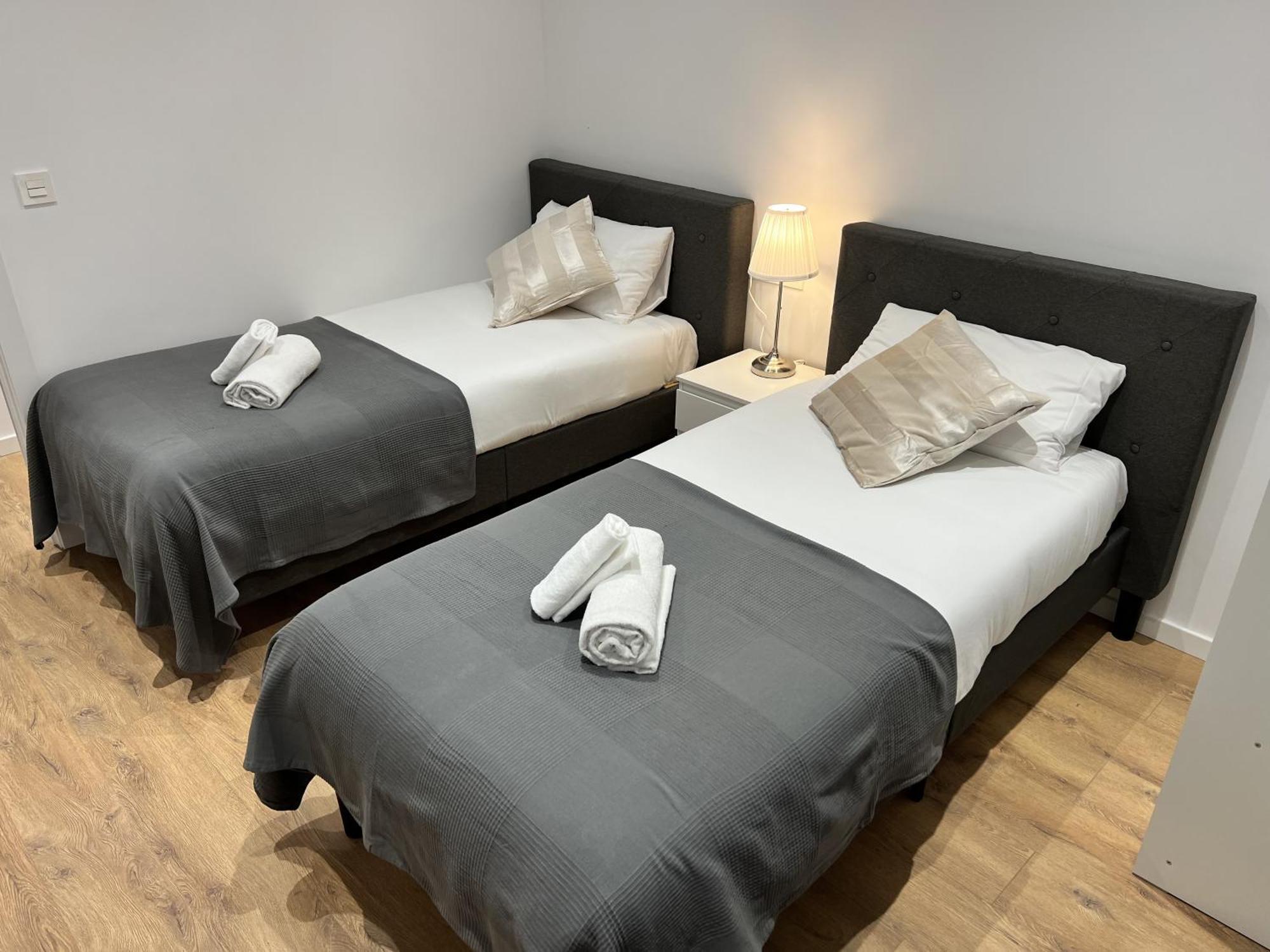 Apartamenticos Plaza Las Armas III Zaragoza Luaran gambar
