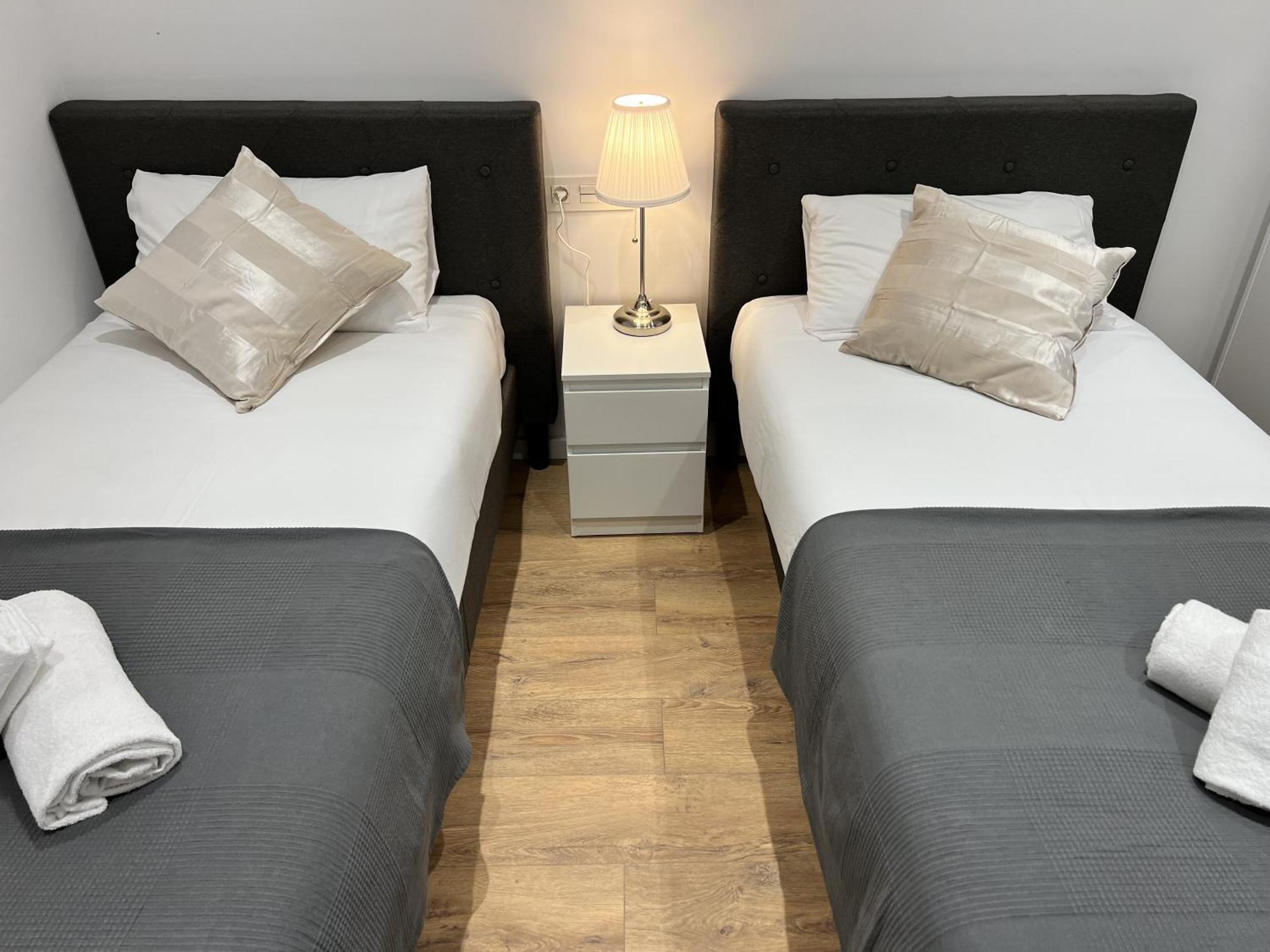 Apartamenticos Plaza Las Armas III Zaragoza Luaran gambar